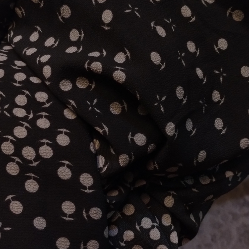 Romper (L) - Picture 7 of 7